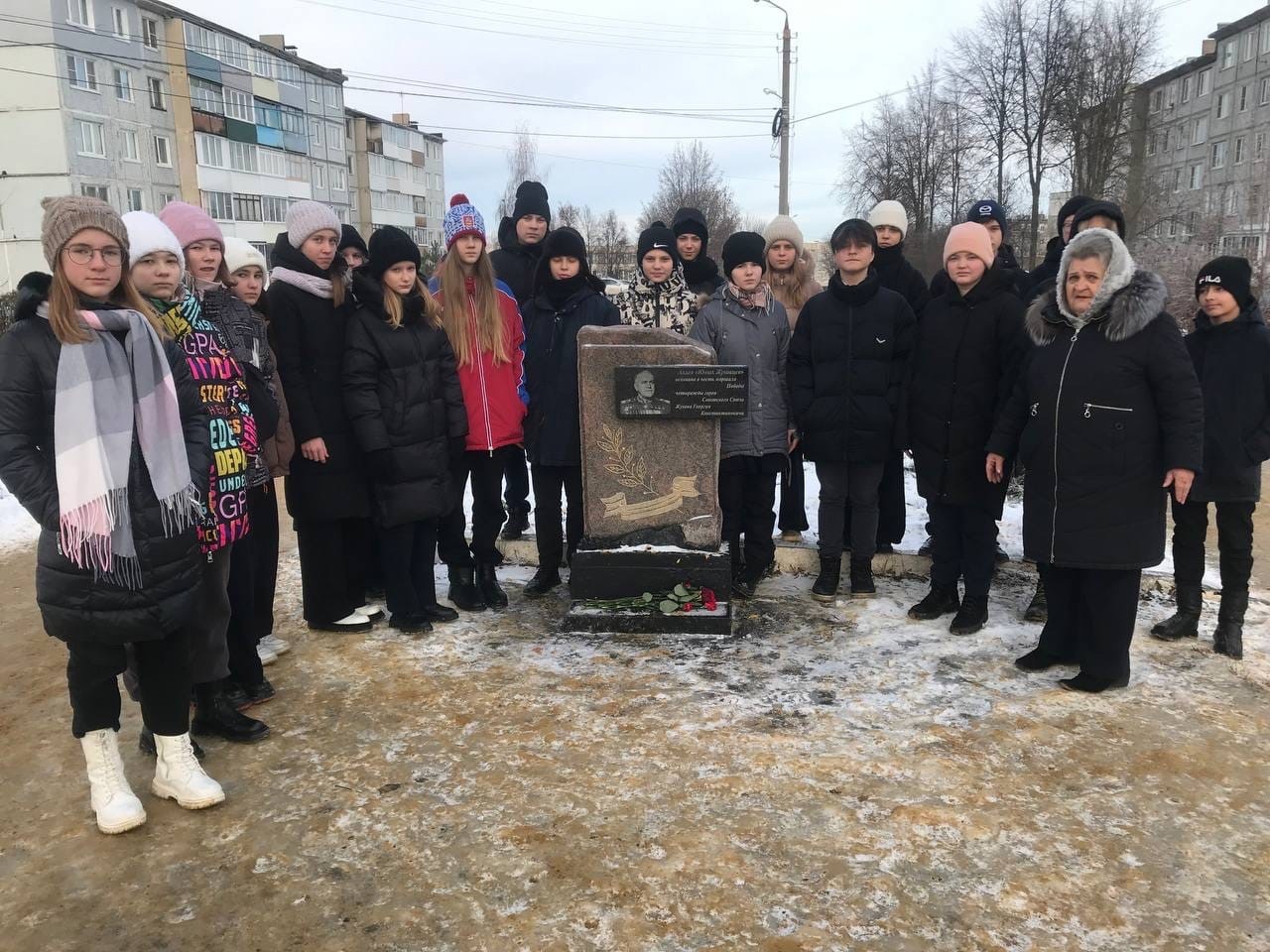 Аллея Жукова.